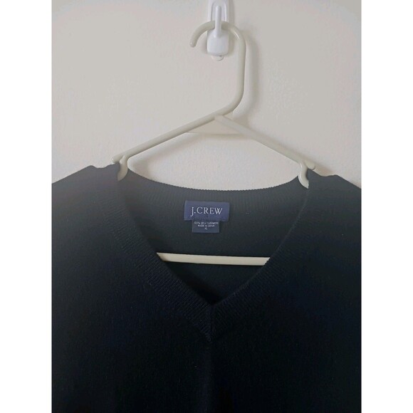 J Crew Mens 100% Cashmere Knit Black Sweater Size XL V Neck - Picture 3 of 7